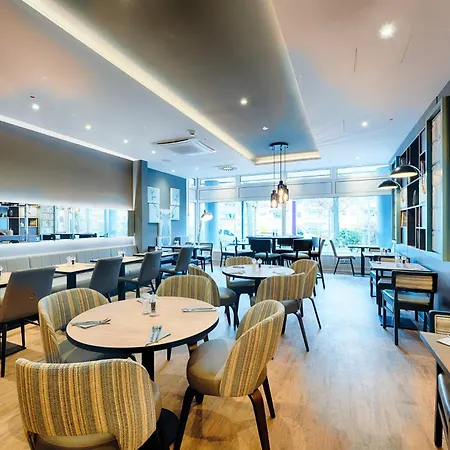 Premier Süd Hotel 3*