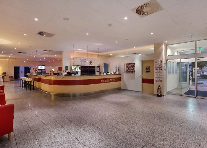 Premier Süd Hotel 3*