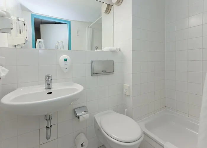 Premier Süd Hotel 3*