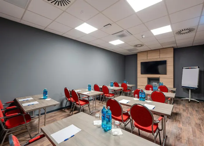 Premier Süd Hotel 3*