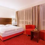 Premier Sued 3*