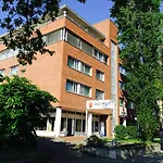 Hotel Premier Sued 3*