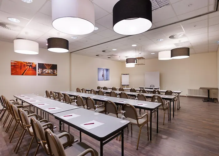 Premier Sued Отель